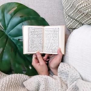 Meet your Posher, Eman